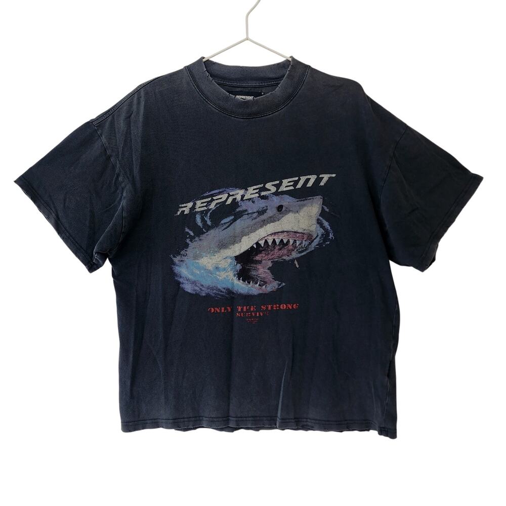 Represent England only the strong survive Distressed grey t shirt size M